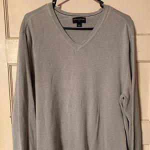 Banana Republic gray crewneck